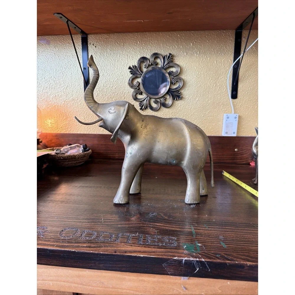 ⭐ Vintage Brass Lucky Elephant Great Patina  ⭐